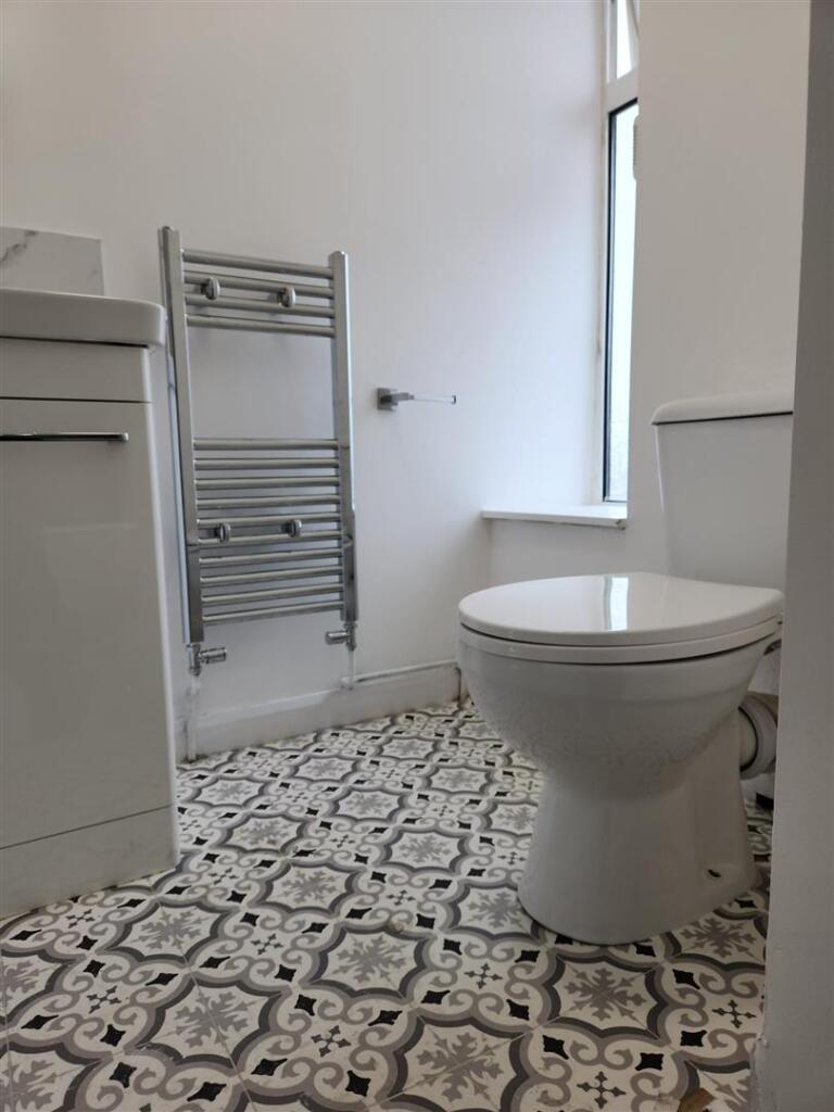 WhatsApp Image 2025-10-15 at 14.23.45_5a0bc393.jpg