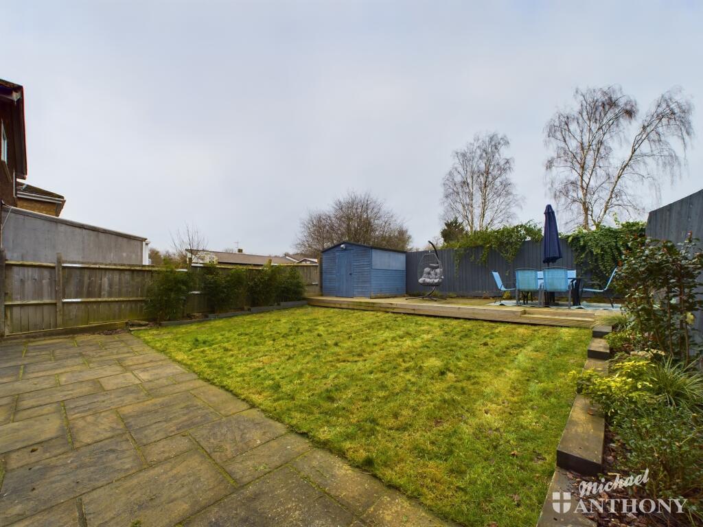 CAM02773G0-PR0247-STILL014