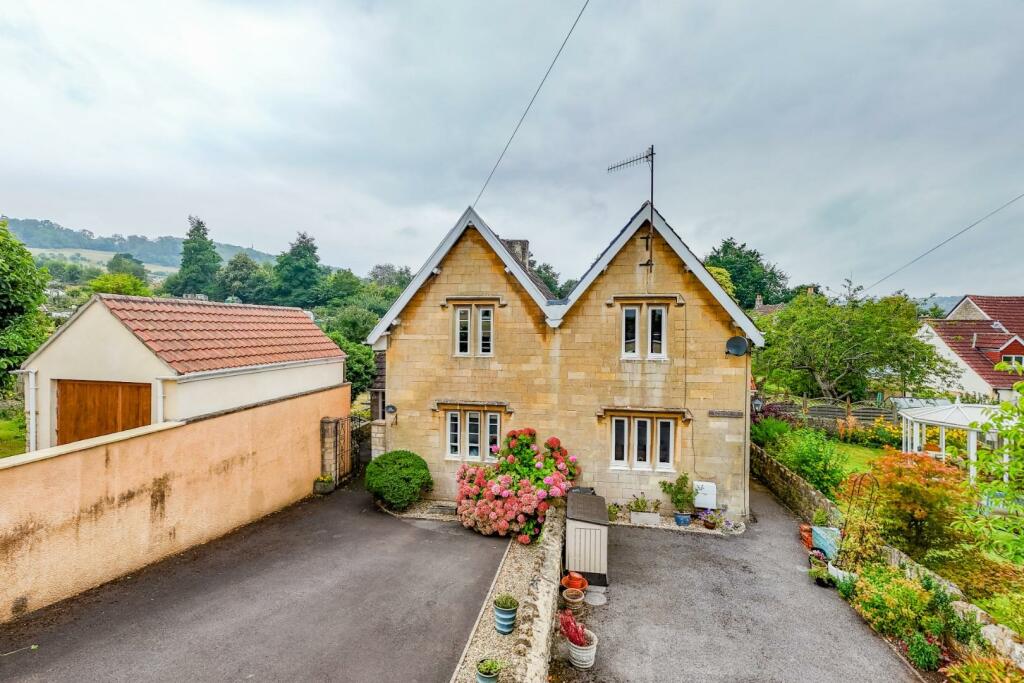 2 Rose Cottages BA2 6TE-18.jpg