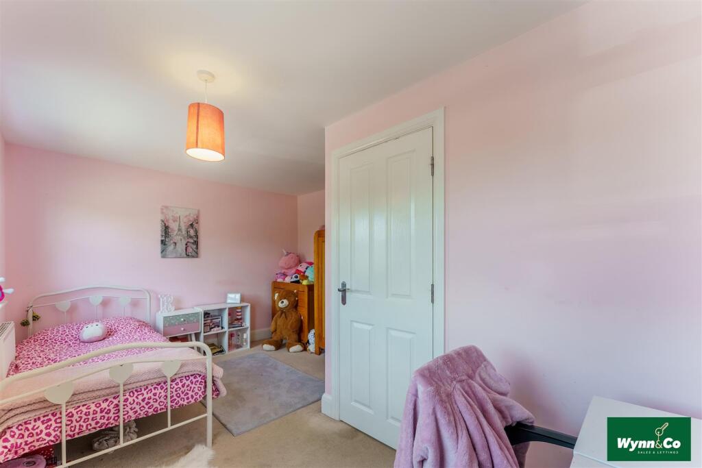 2 Wheatsheaf Court-1010L.jpg