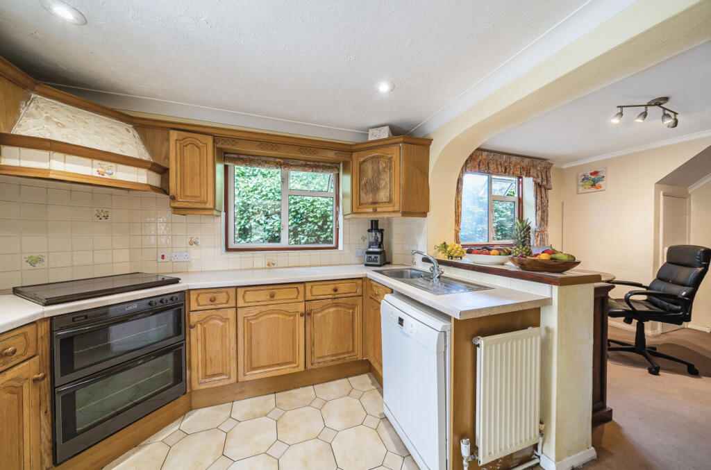 1310857-8-68554d2...