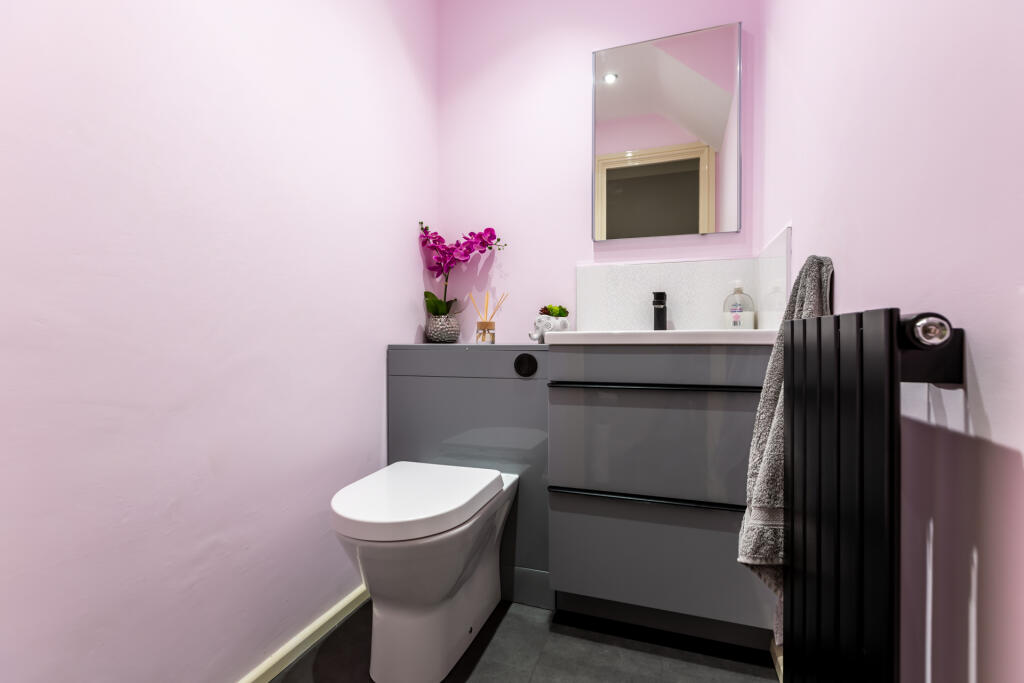 Robinson-David-Estate-Agents-Gloucester-Cherringto