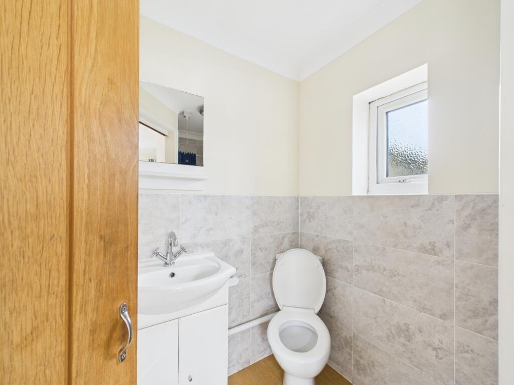 CAM02023G0-PR0181-STILL034