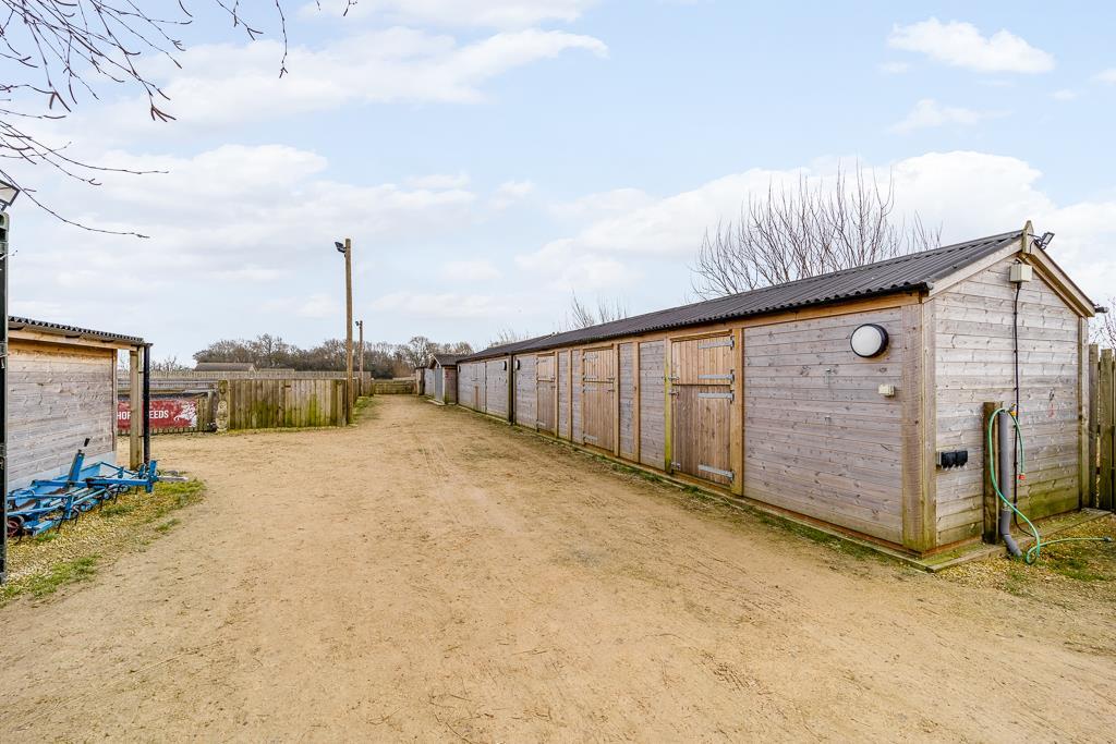 Field View Stables (Fishtoft)-18.jpg
