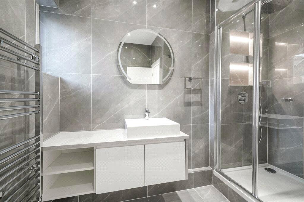 Picture No. 03