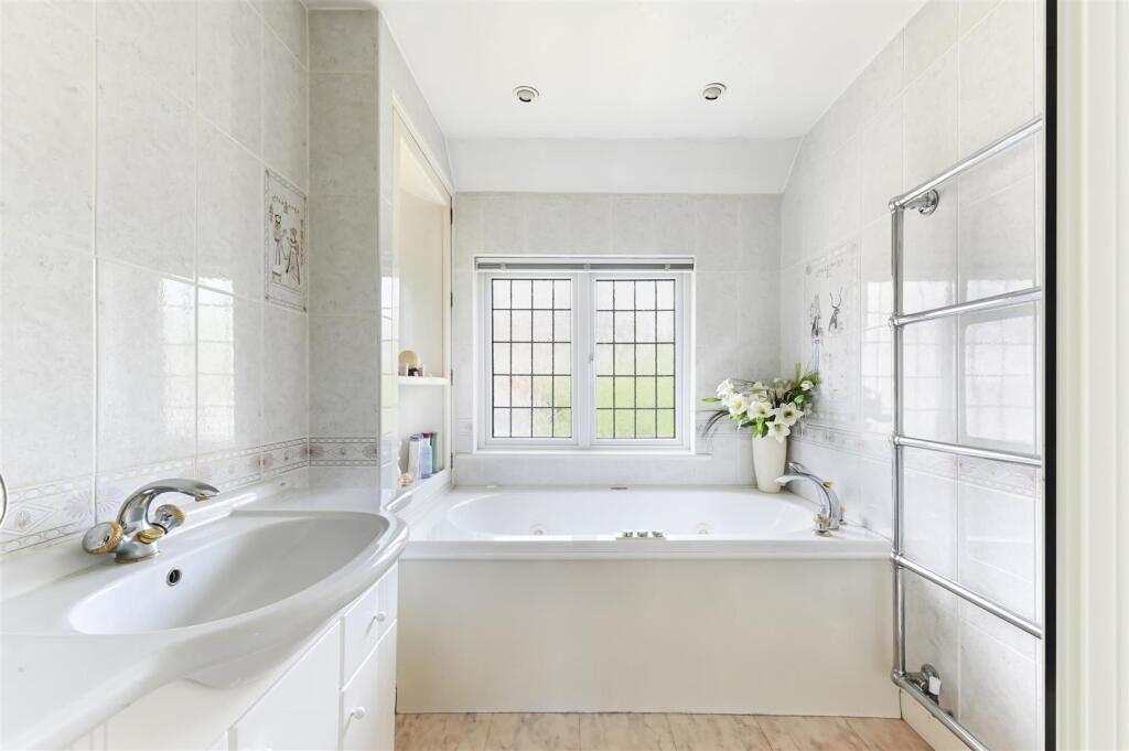 COPSE EDGE, 22- (13).jpg