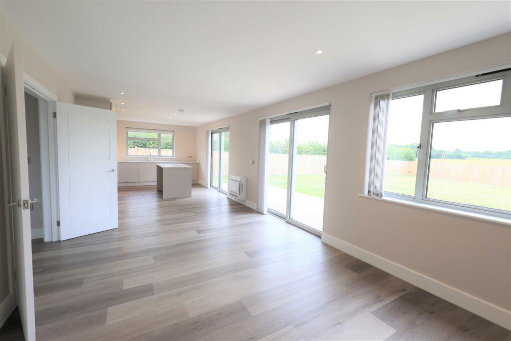 reception room#.JPG