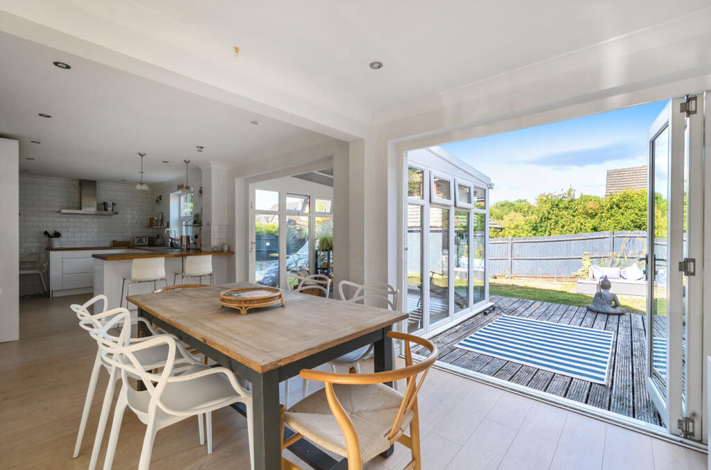 1340066-15-689ef9...