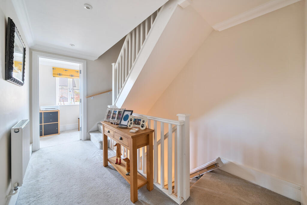 1369232-13-68f651...