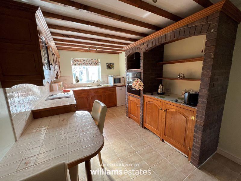 Cottage- Kitchen