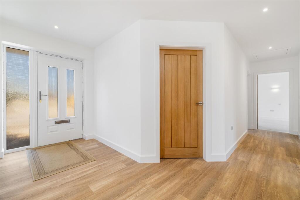 10 Sherridans Way (Sutterton)-13.jpg