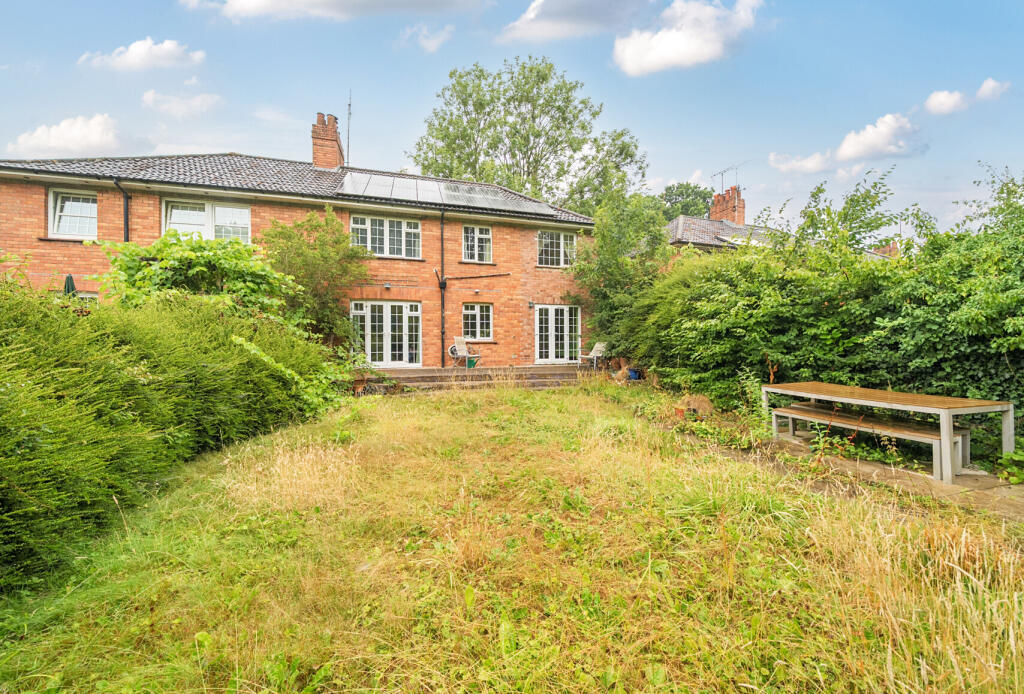 1332745-4-688878e...