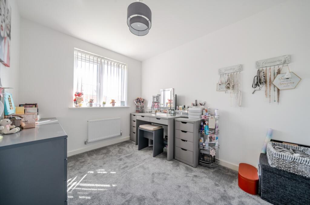 1344823-1-68b580796e09d