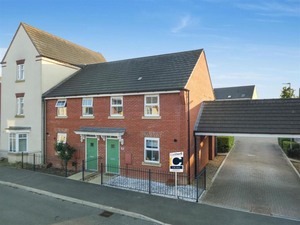 Extended StudyFamily room (2560 x 1920 px).jpg.JPG