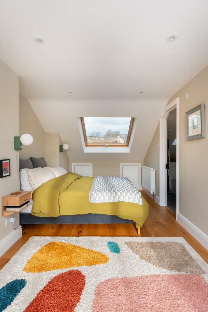 0D9RBR - Bedroom I.jpg