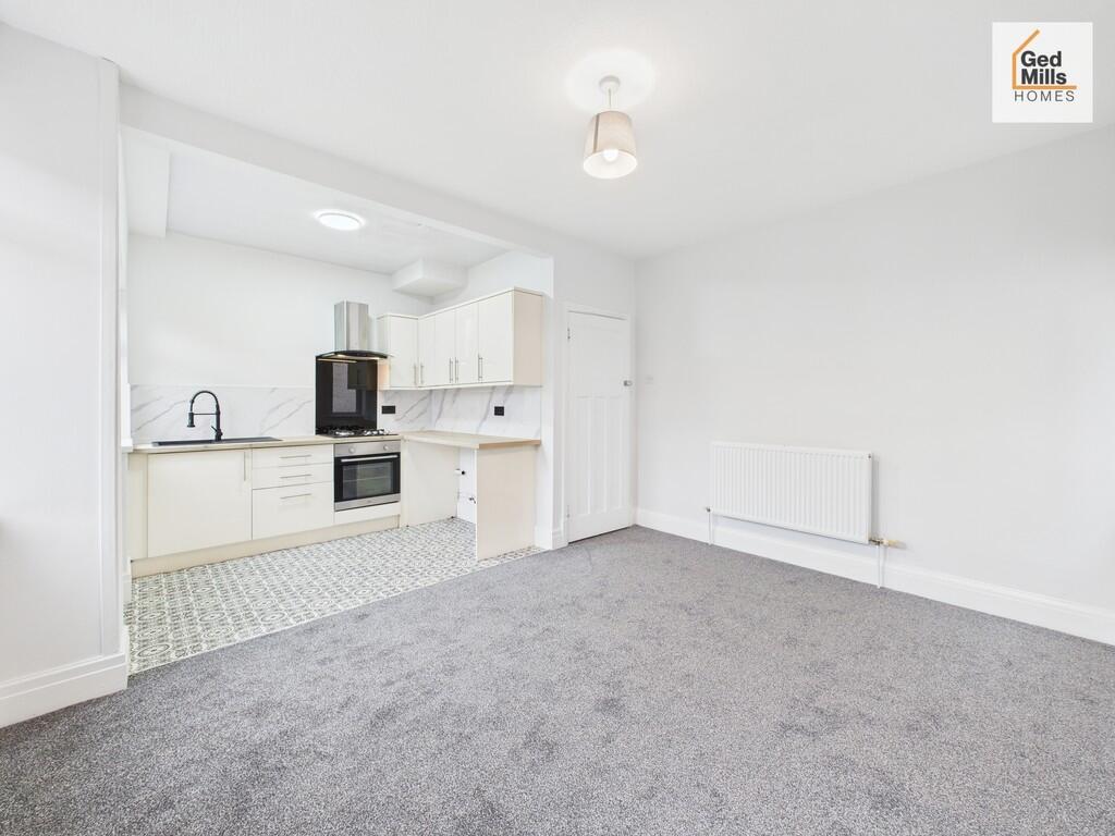 CAM04261G0-PR0104...