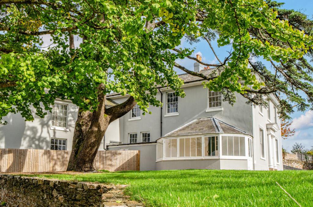 1371578-23-68f793...