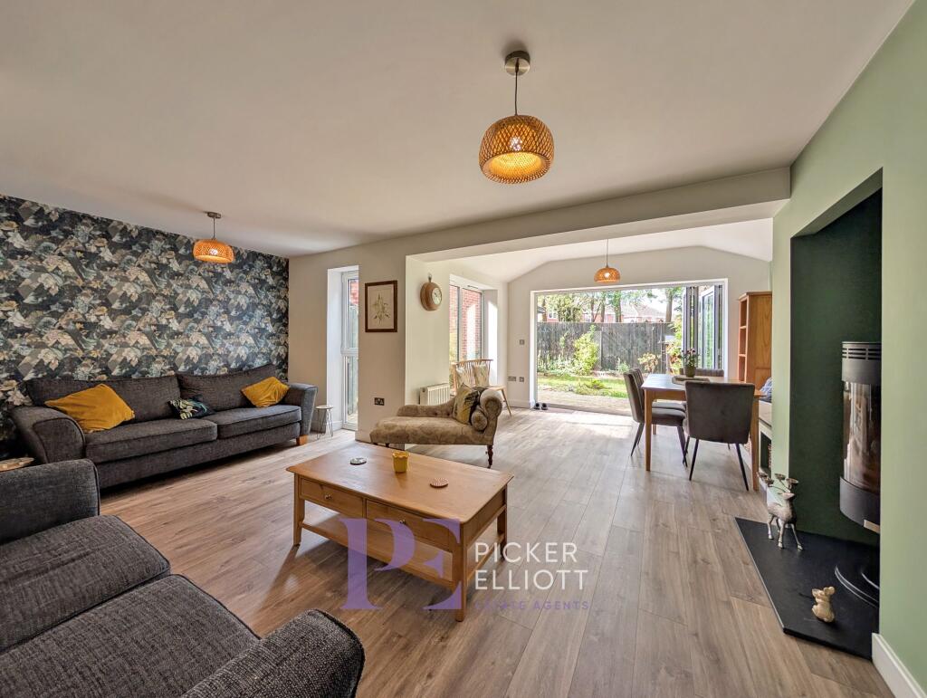 Extended Lounge/Diner