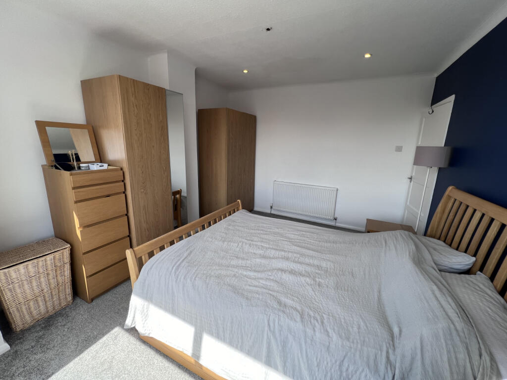 Bed 1