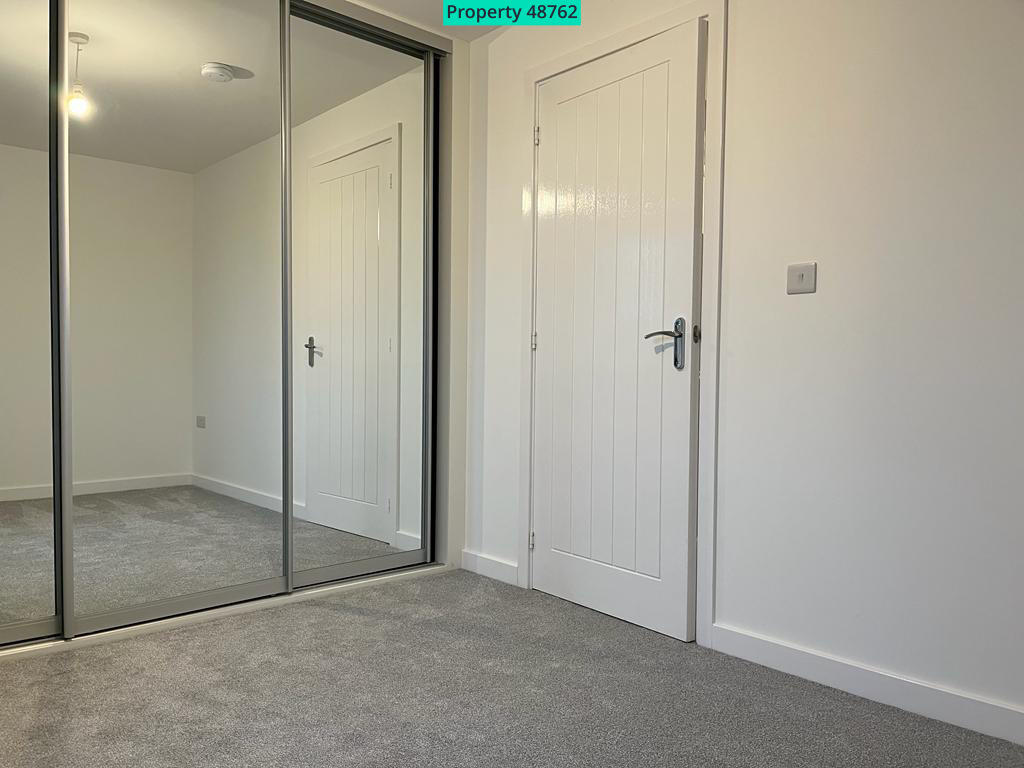 1st floor rear bedroom