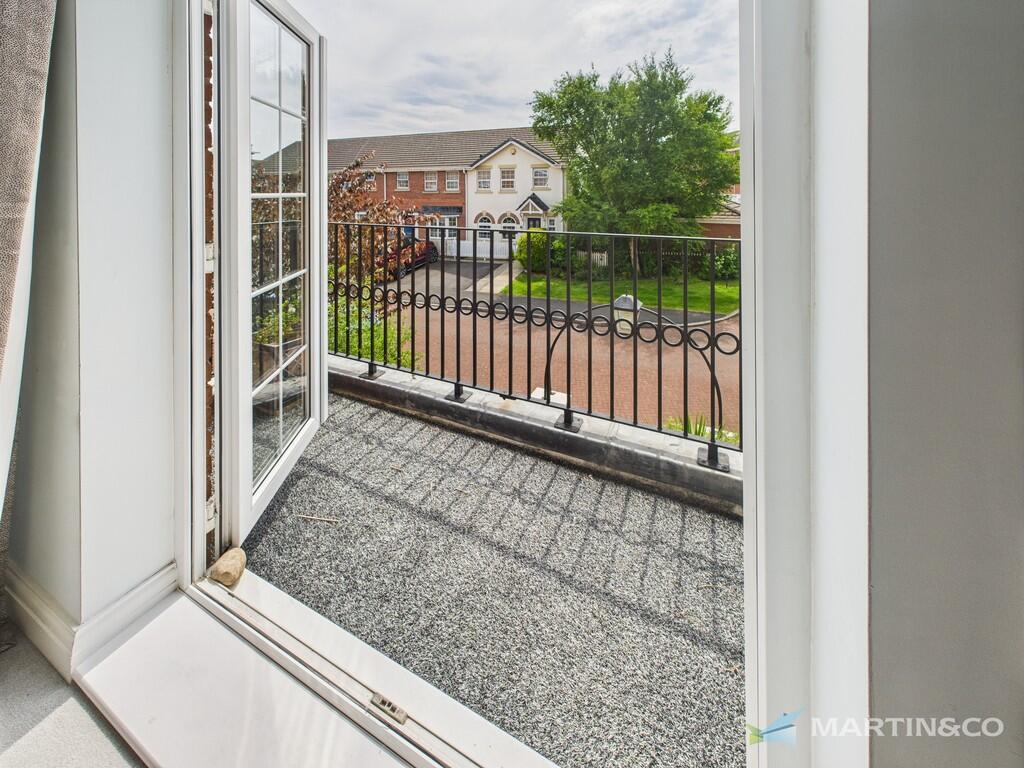 CAM02318G0-PR0483...