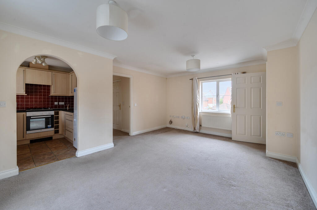 1367367-18-68ecdb...