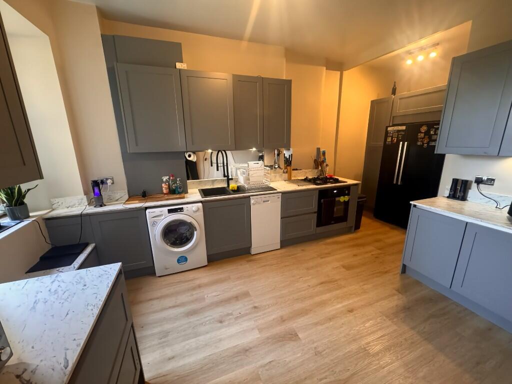 Kitchen 2