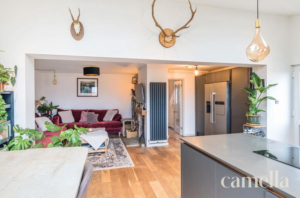 Open-Plan Kitchen / Dining Room / Living Room