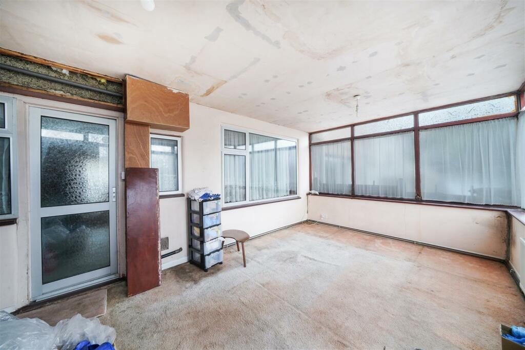 18 Cambridge Avenue - U8Cb8CIIoCvxmPXMREtr.jpg
