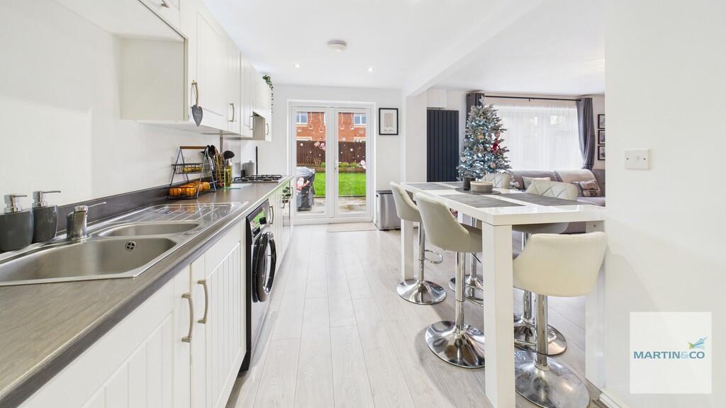 CAM03663G0-PR0218...