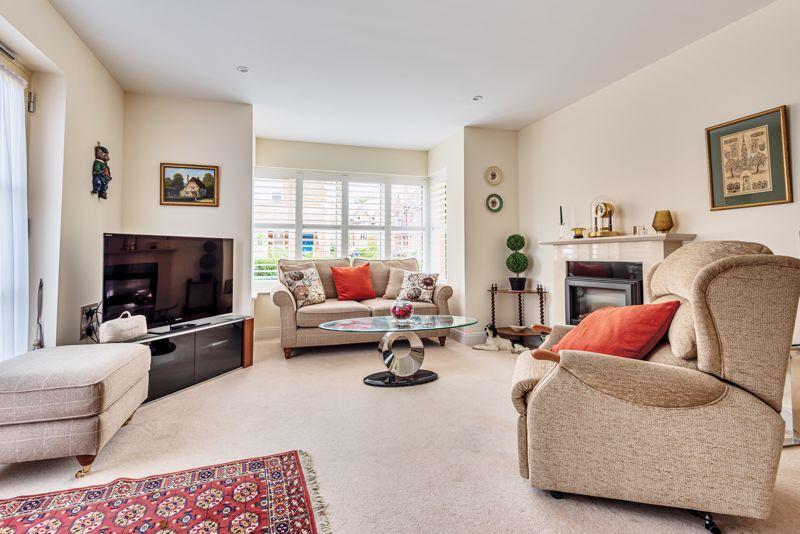 Living/dining room
