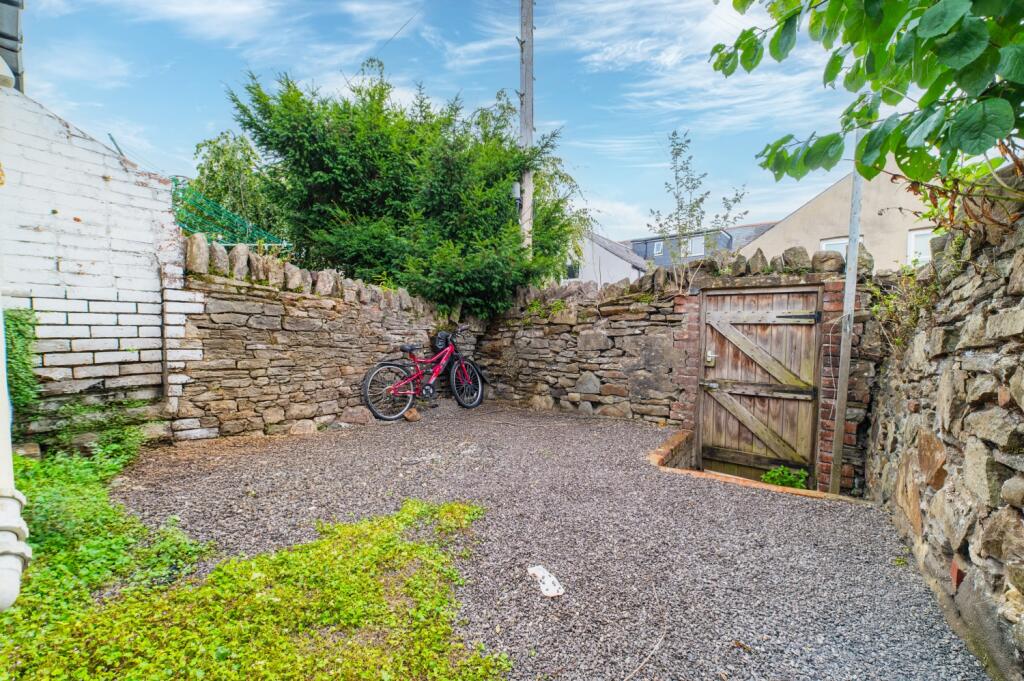 Call 02920 454555 to secure your viewing_4