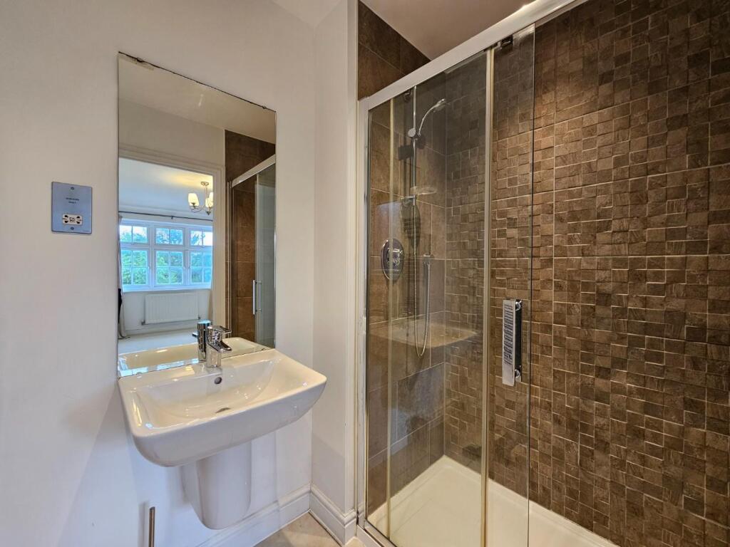 Bedroom 1 En-Suite