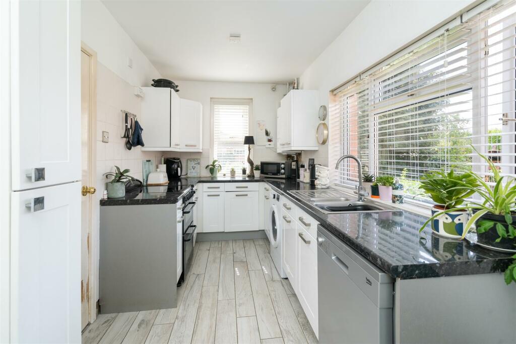 25 Fetherstone Grange, Glasshouse Lane, Lapworth B