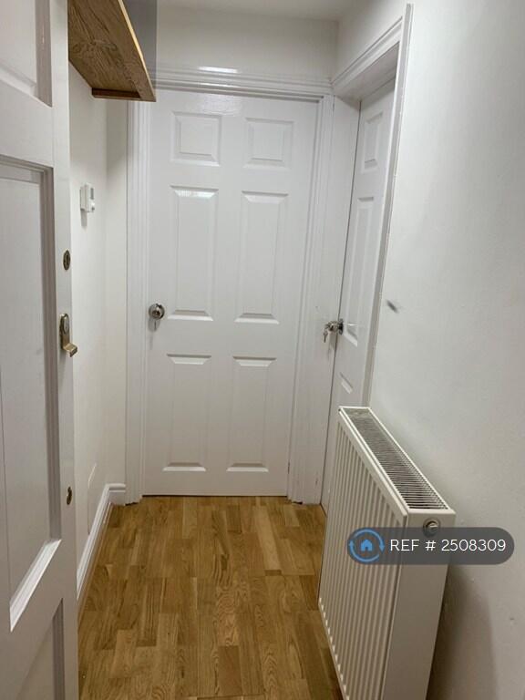 Own Private Access Hallway.