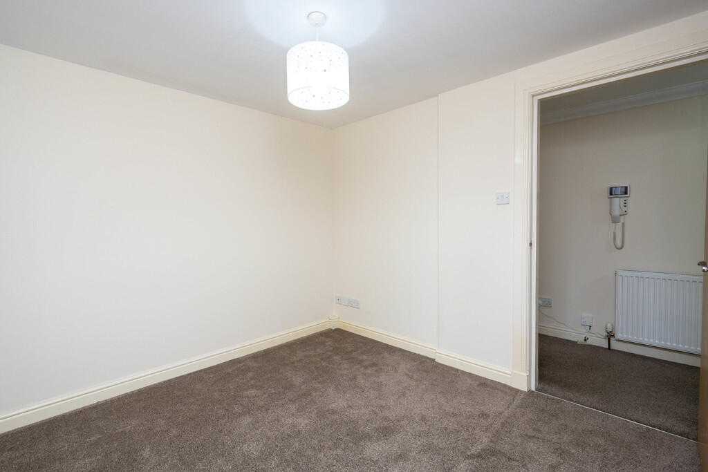 45 Newlands court...