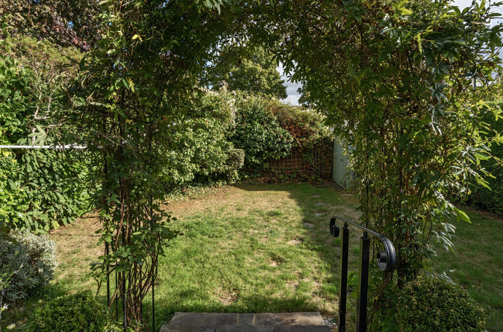 1355503-5-68c8274...