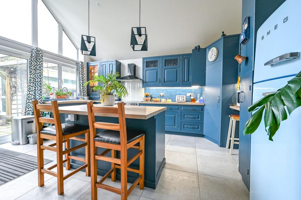 Eastfield Lane, Ringwood, BH24