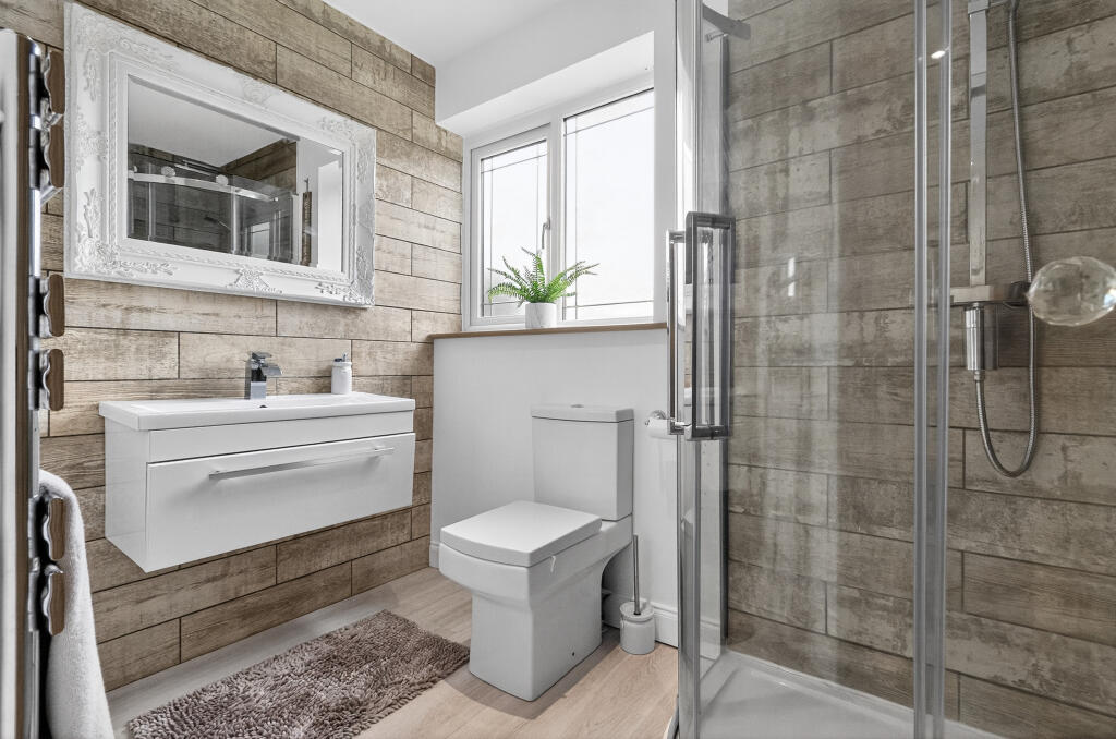 Master En-suite
