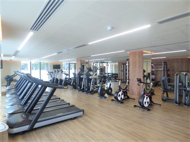 P1070050 - Copy.JPG