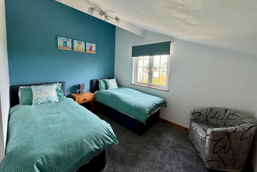 Annex beach lodge