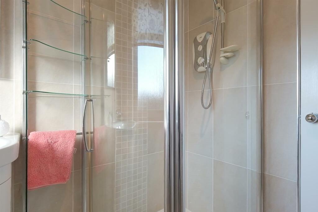 029-28 Meadowburn Rd, Wishaw ML2 8LB.jpg