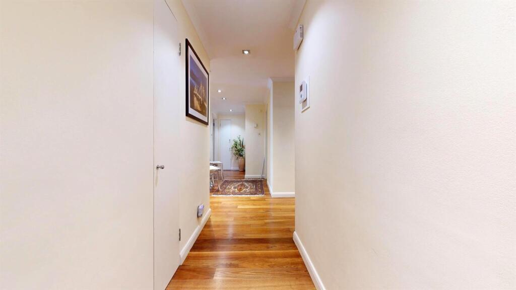 Property for sale in Waterside Point by Barrain Lo