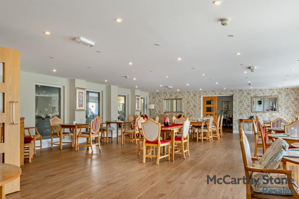 8659569-interior20-800.jpg