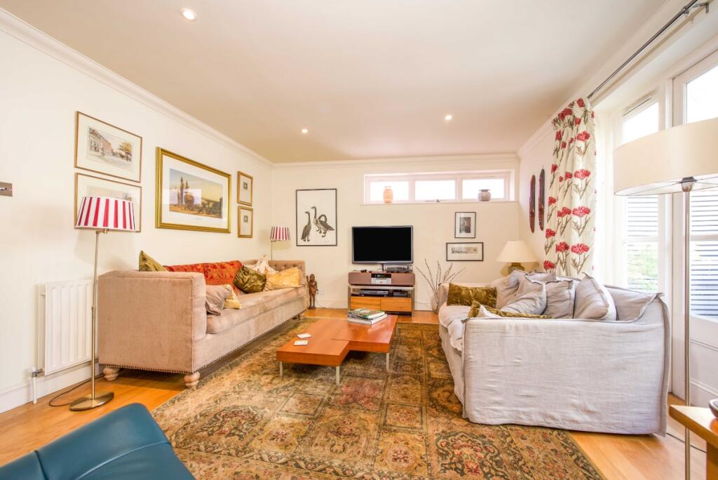 Kew Foot Road