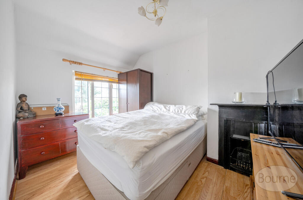 8d0e9fbf-4da7-4e0...