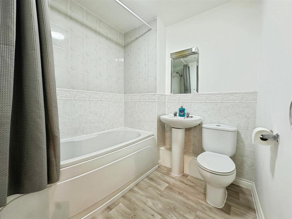 22733c63--47F9-A424-29850EC7F3F0-20708-000026743F6