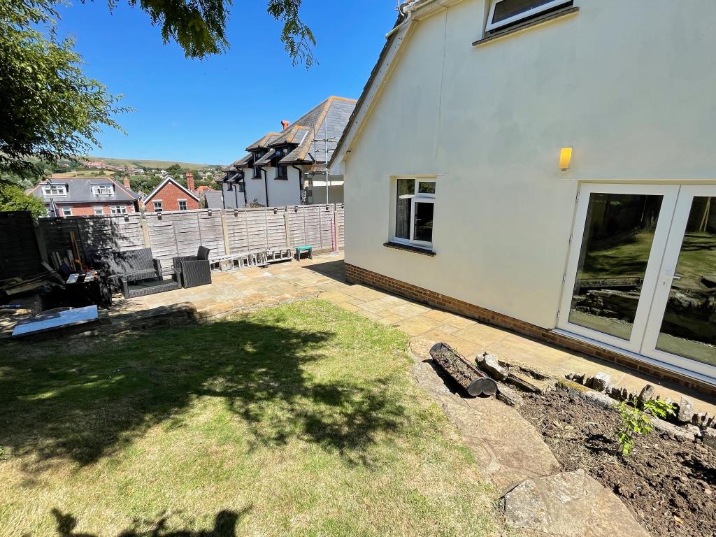 Rear/ Garden