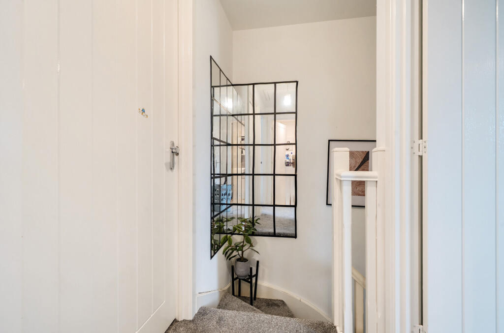 1320331-4-686b942...