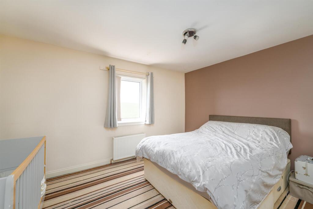 12_fancove place_eyemouth-08.jpg